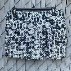 Hollister Blue and White Pattern Skort Size 9
